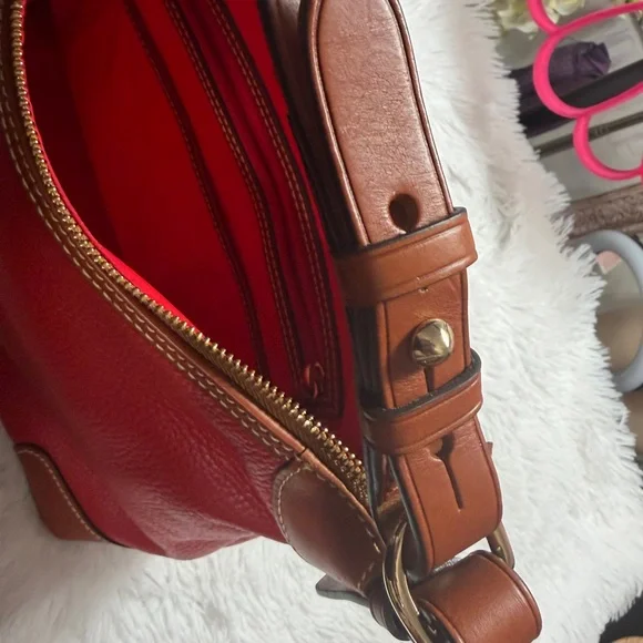 Dooney & Bourke Red Leather Shoulder Bag with Tan Trim - Picture 11 of 12
